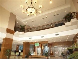 Crystal Crown Hotel 3*