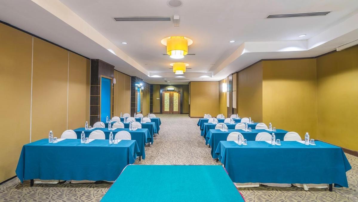 Hotel Crystal Crown Kuala Lumpur